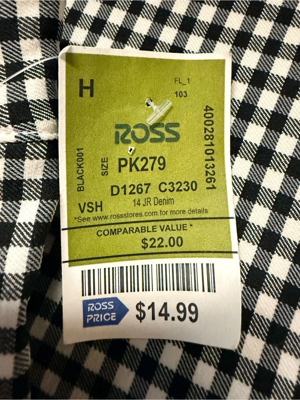 Ladies Sz Large Black & White Gingham Capris